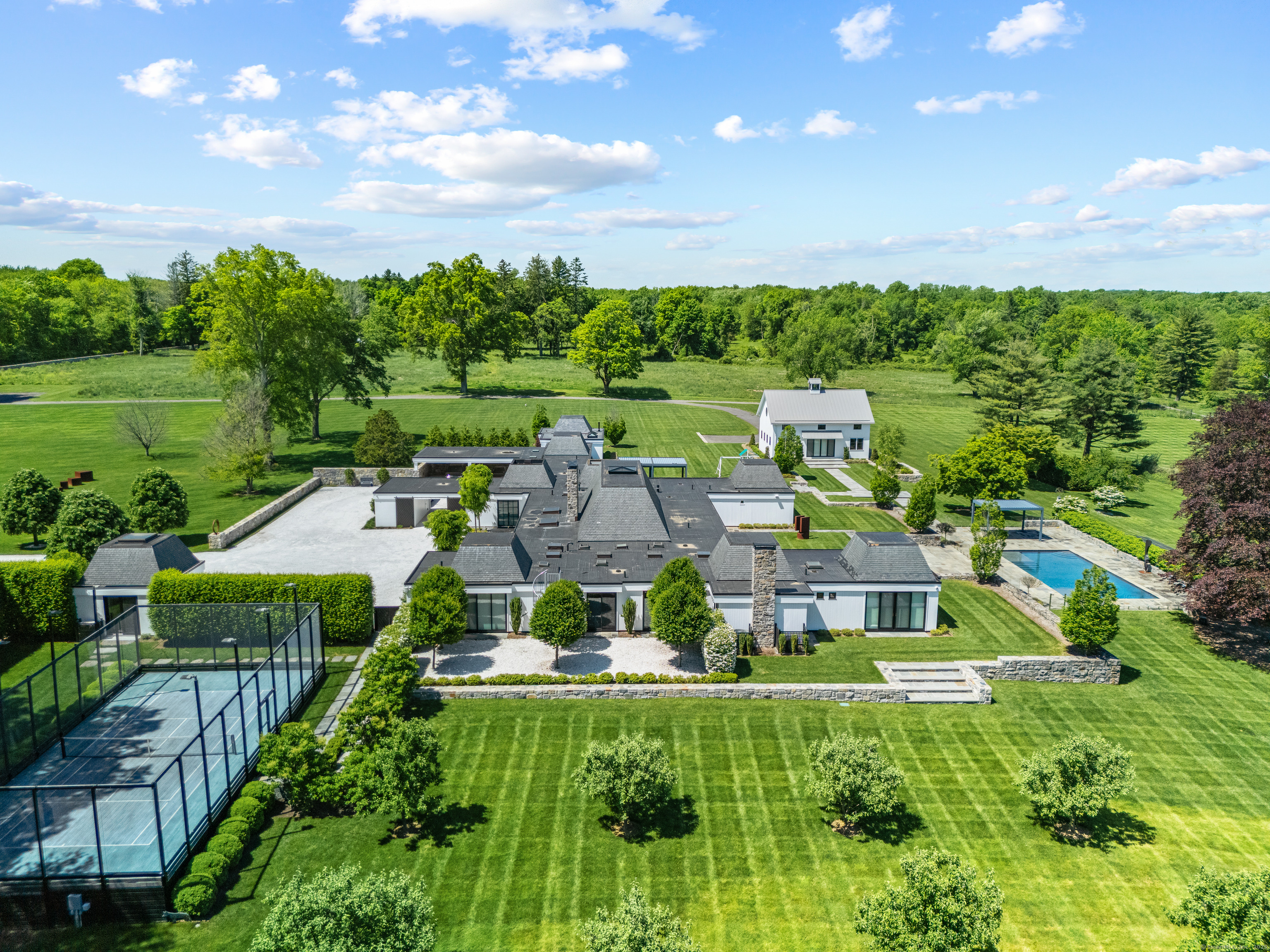 4800 Congress Street Fairfield CT 06824