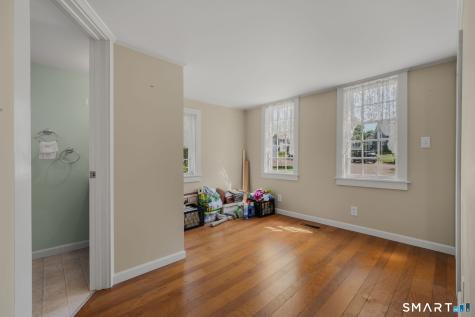 28 Church Lane East Lyme CT 06333