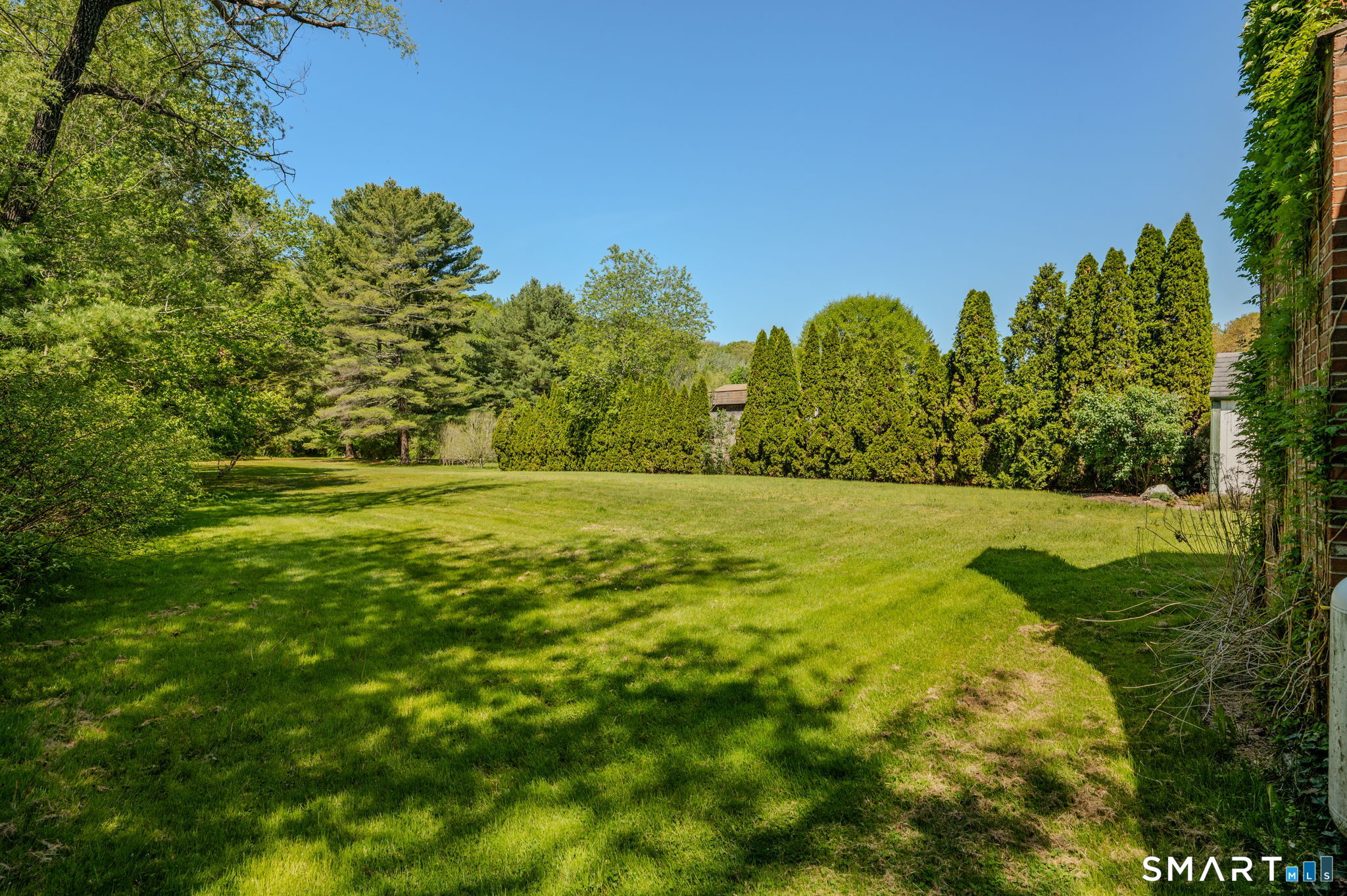 28 Church Lane East Lyme CT 06333