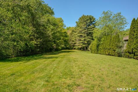 28 Church Lane East Lyme CT 06333