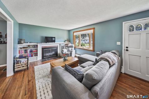 123 Fisher Road Middletown CT 06457