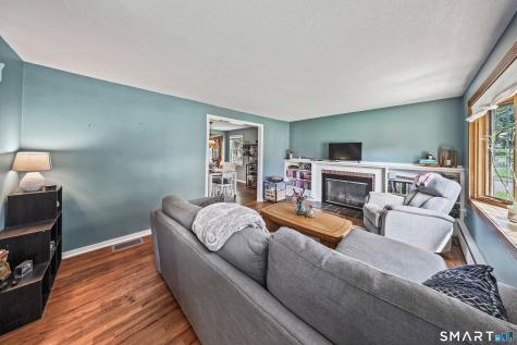 123 Fisher Road Middletown CT 06457