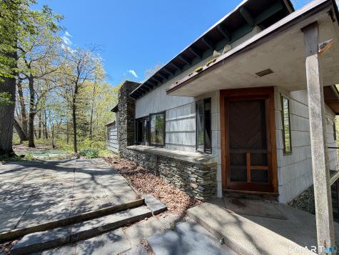 136 Forest Road Milford CT 06461