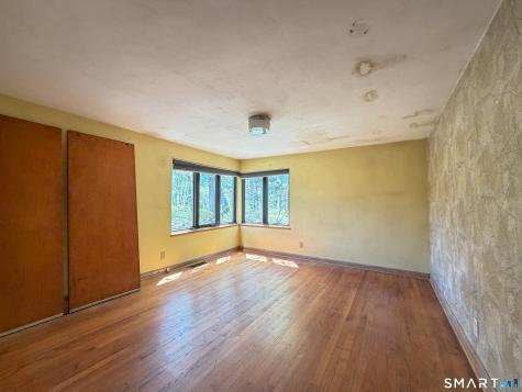 136 Forest Road Milford CT 06461