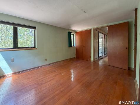 136 Forest Road Milford CT 06461