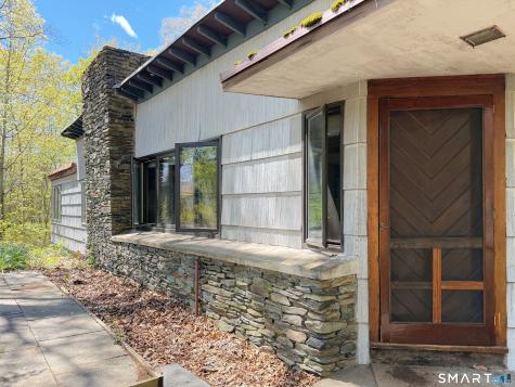 136 Forest Road Milford CT 06461