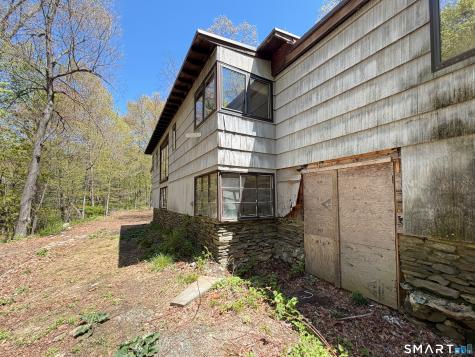 136 Forest Road Milford CT 06461