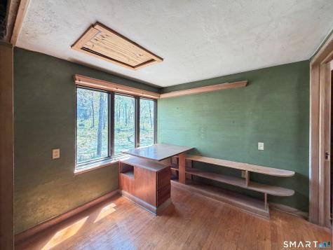 136 Forest Road Milford CT 06461