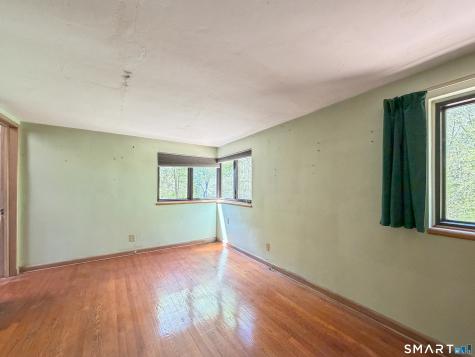 136 Forest Road Milford CT 06461