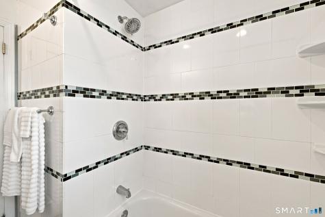 14 Oleary Drive Manchester CT 06040