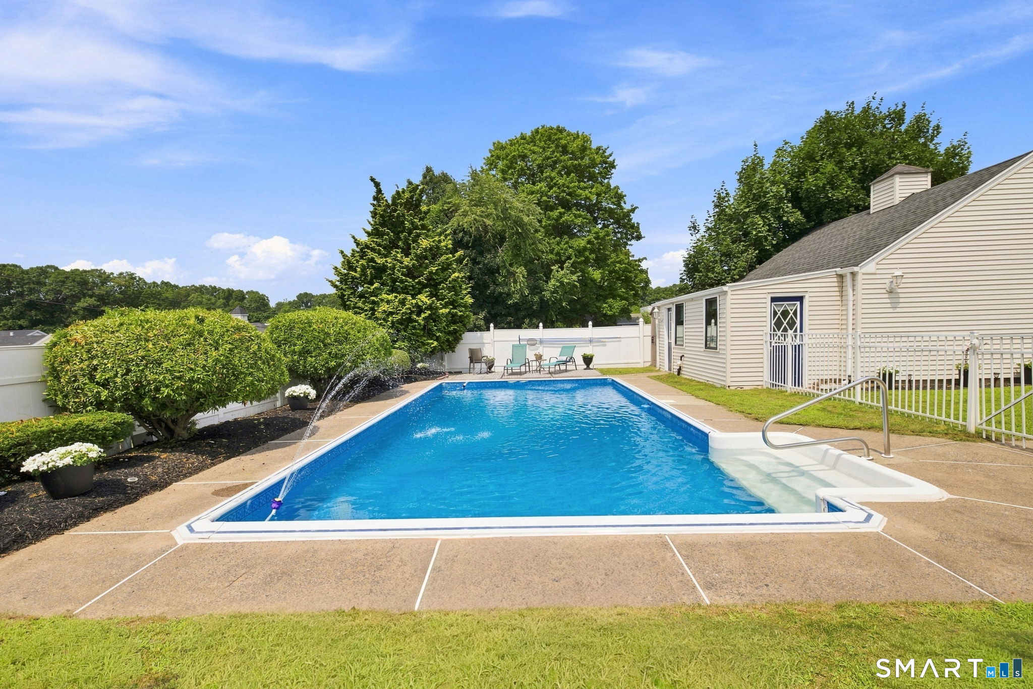 14 Oleary Drive Manchester CT 06040