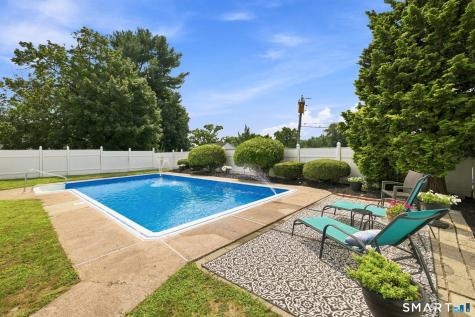 14 Oleary Drive Manchester CT 06040