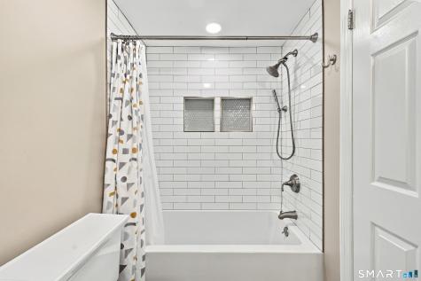 88 Parsons Drive West Hartford CT 06117