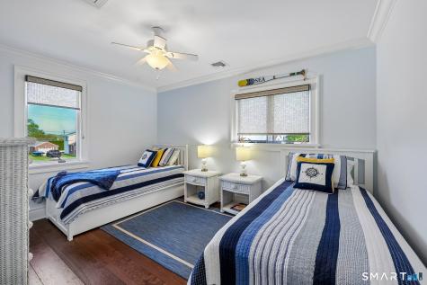 15 Lake Shore Drive East Lyme CT 06333