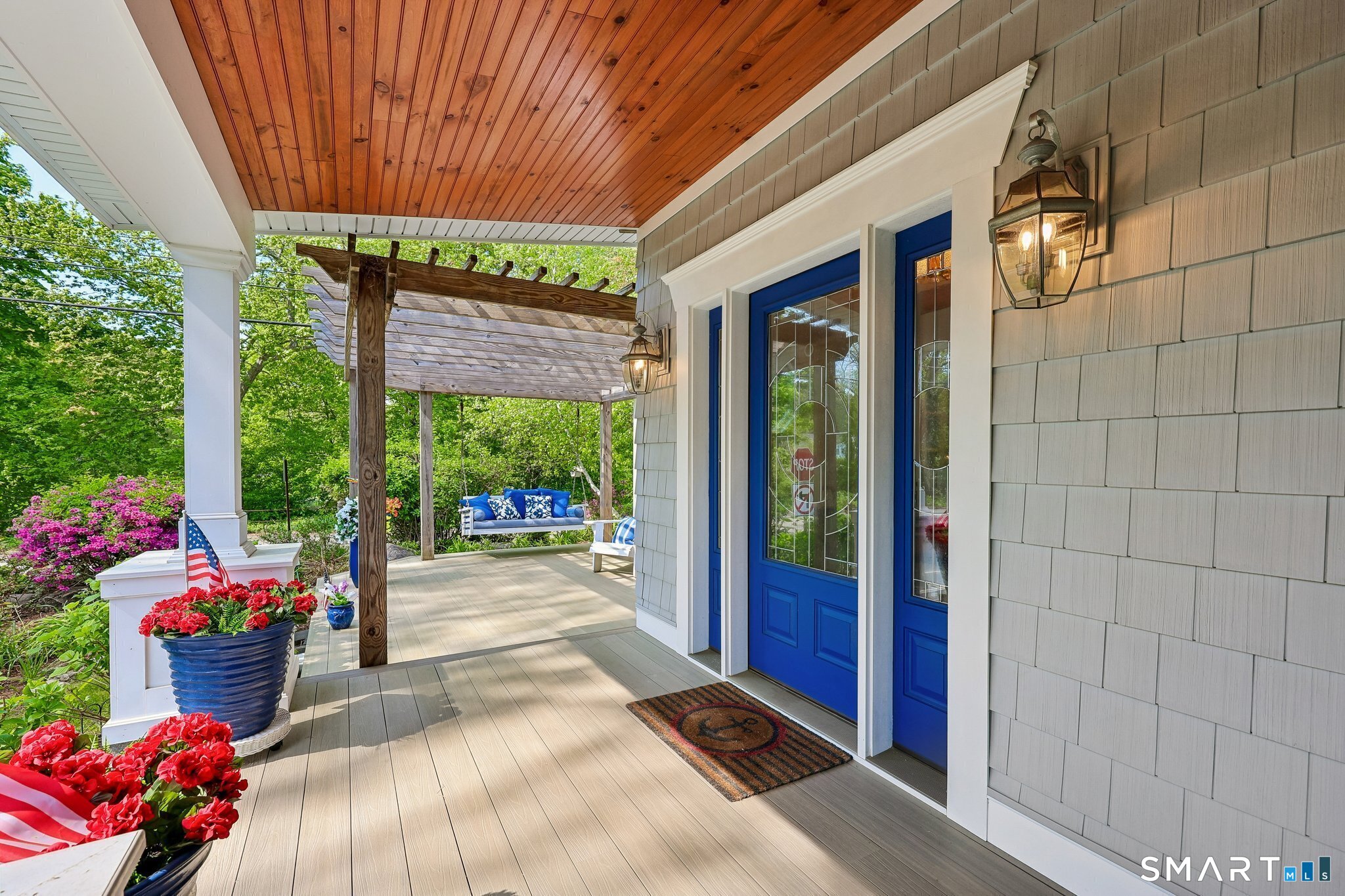 15 Lake Shore Drive East Lyme CT 06333