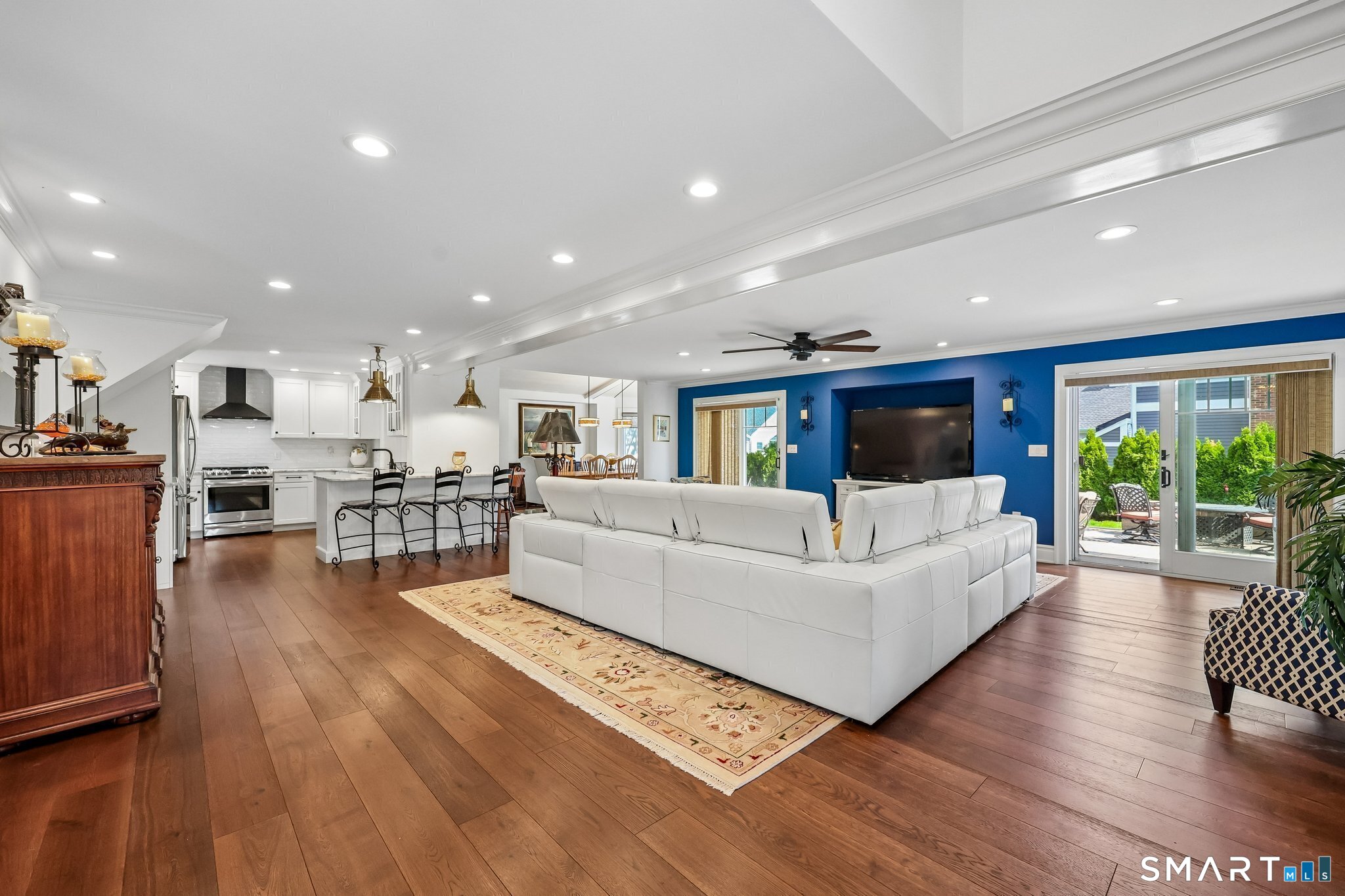 15 Lake Shore Drive East Lyme CT 06333