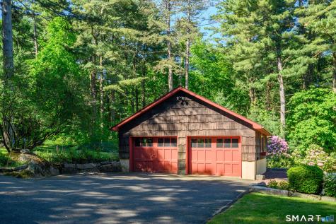 238 Pine Hill Road New Fairfield CT 06812