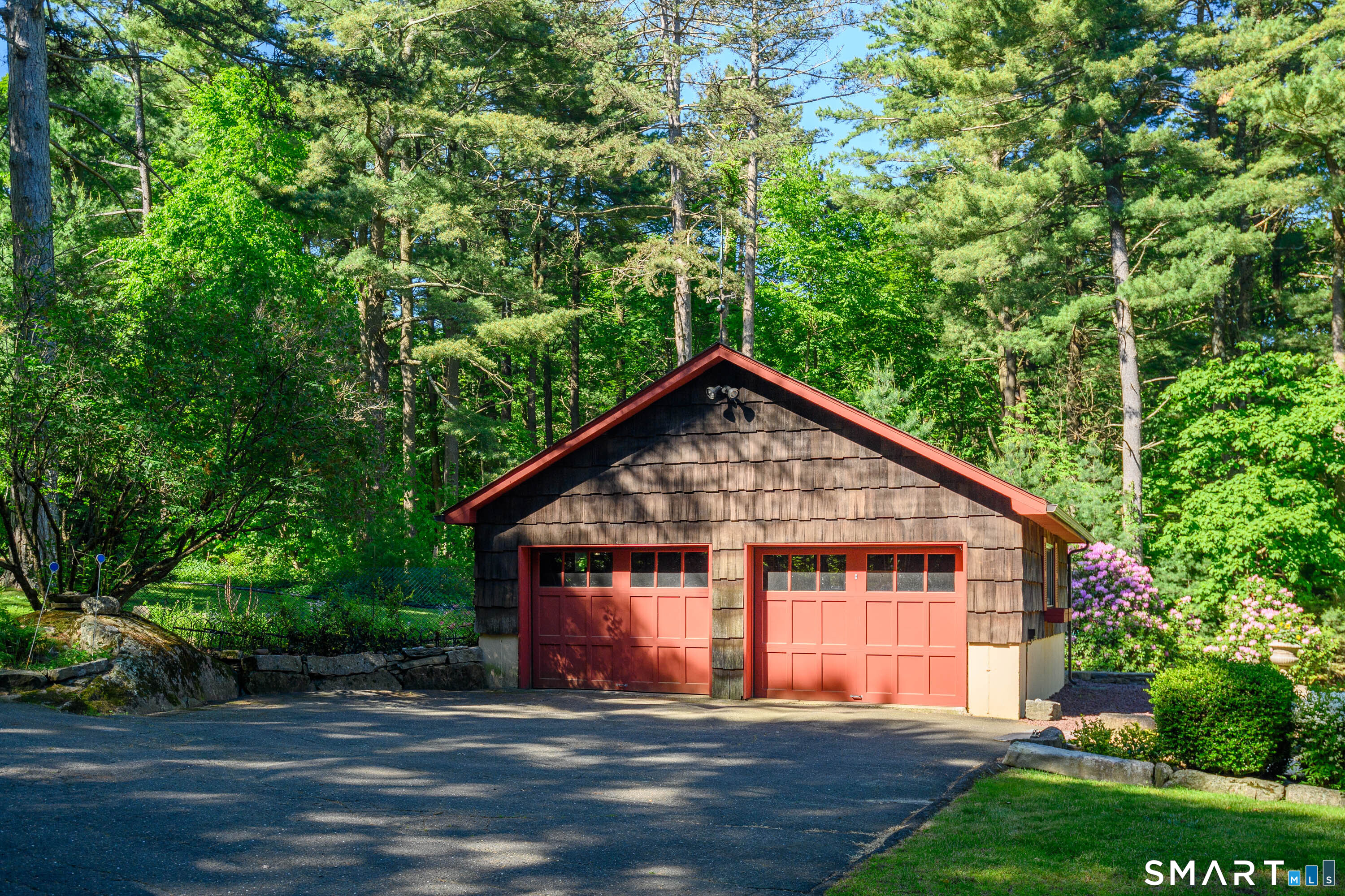 238 Pine Hill Road New Fairfield CT 06812