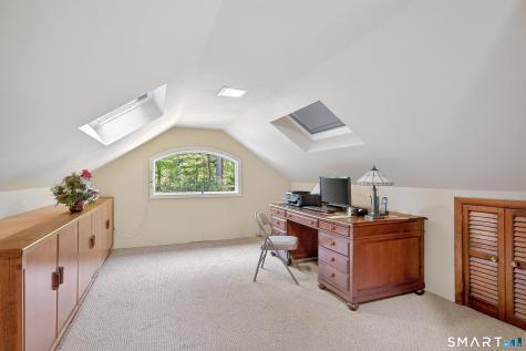 238 Pine Hill Road New Fairfield CT 06812