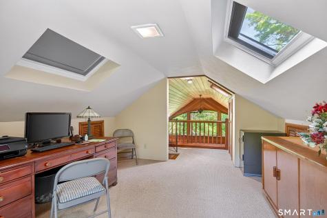 238 Pine Hill Road New Fairfield CT 06812
