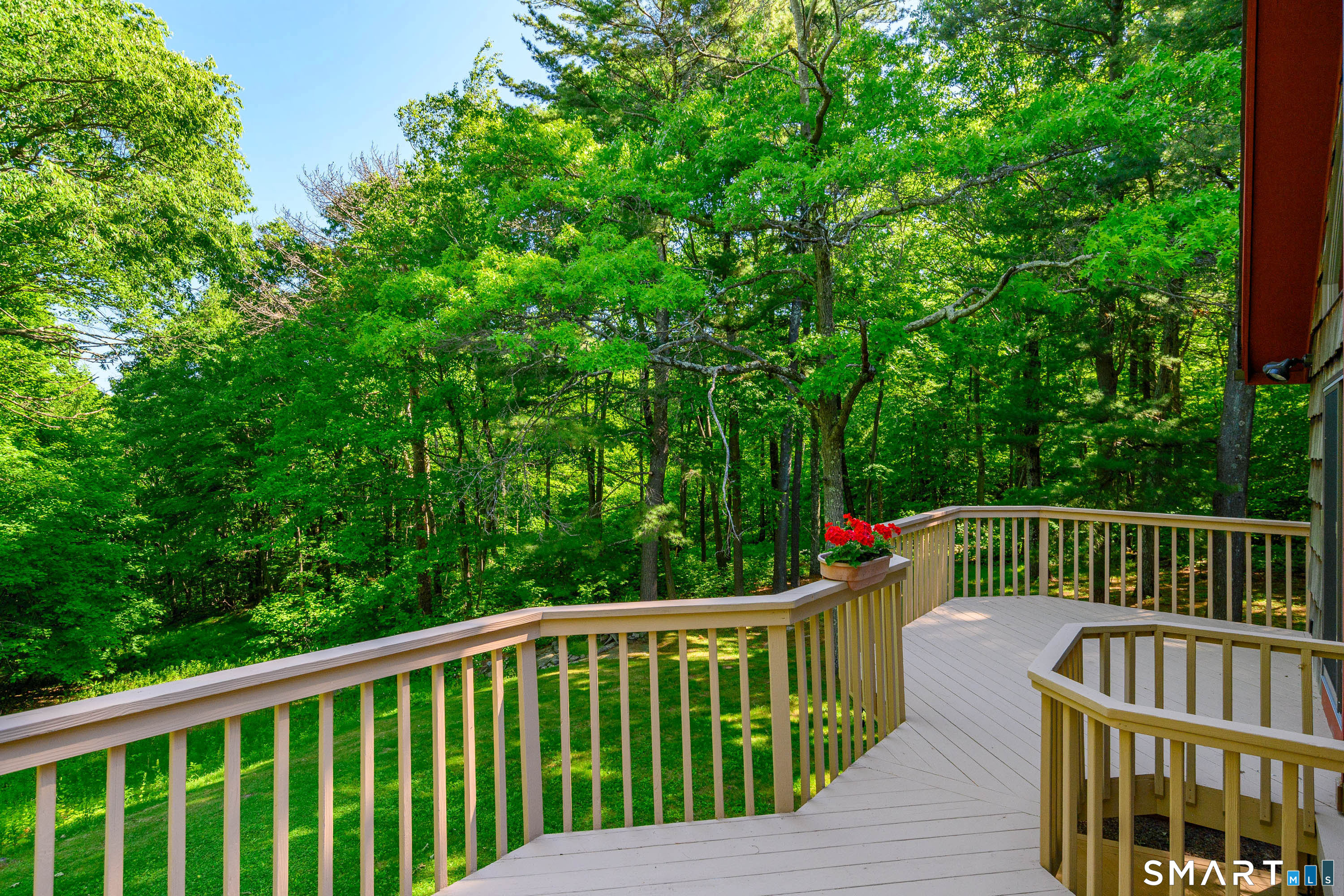 238 Pine Hill Road New Fairfield CT 06812