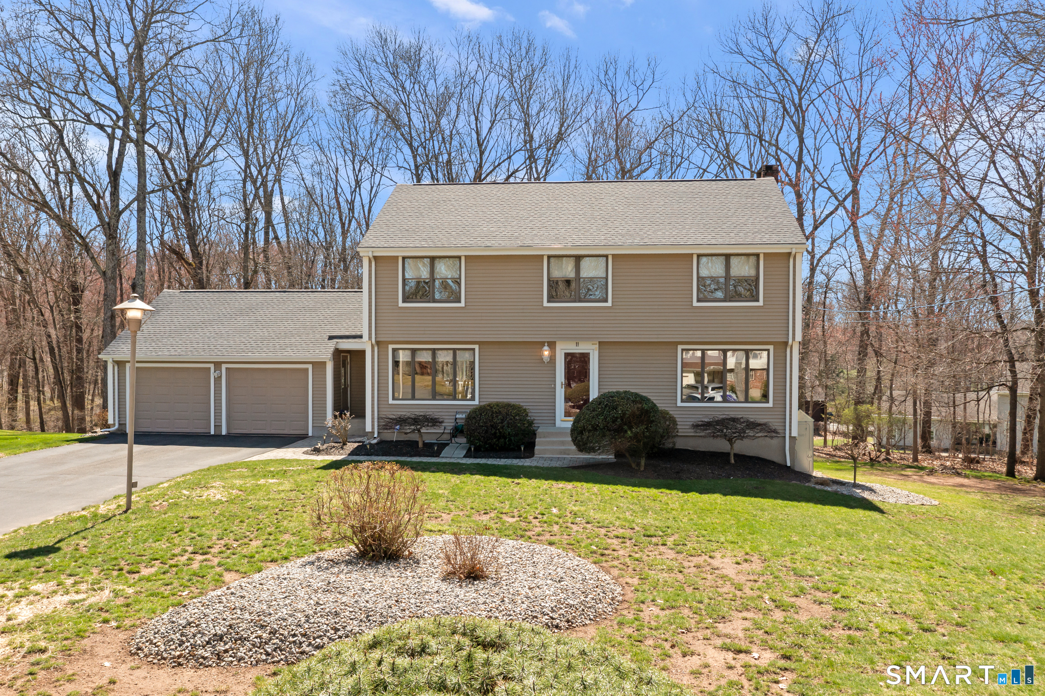 11 Hickory Hill Vernon CT 06066