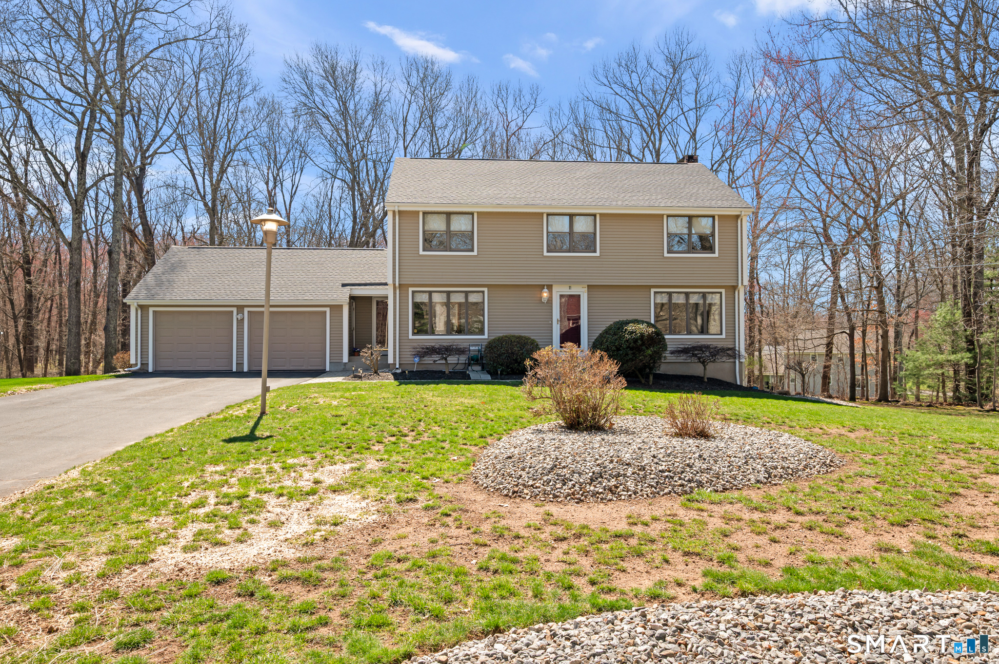 11 Hickory Hill Vernon CT 06066