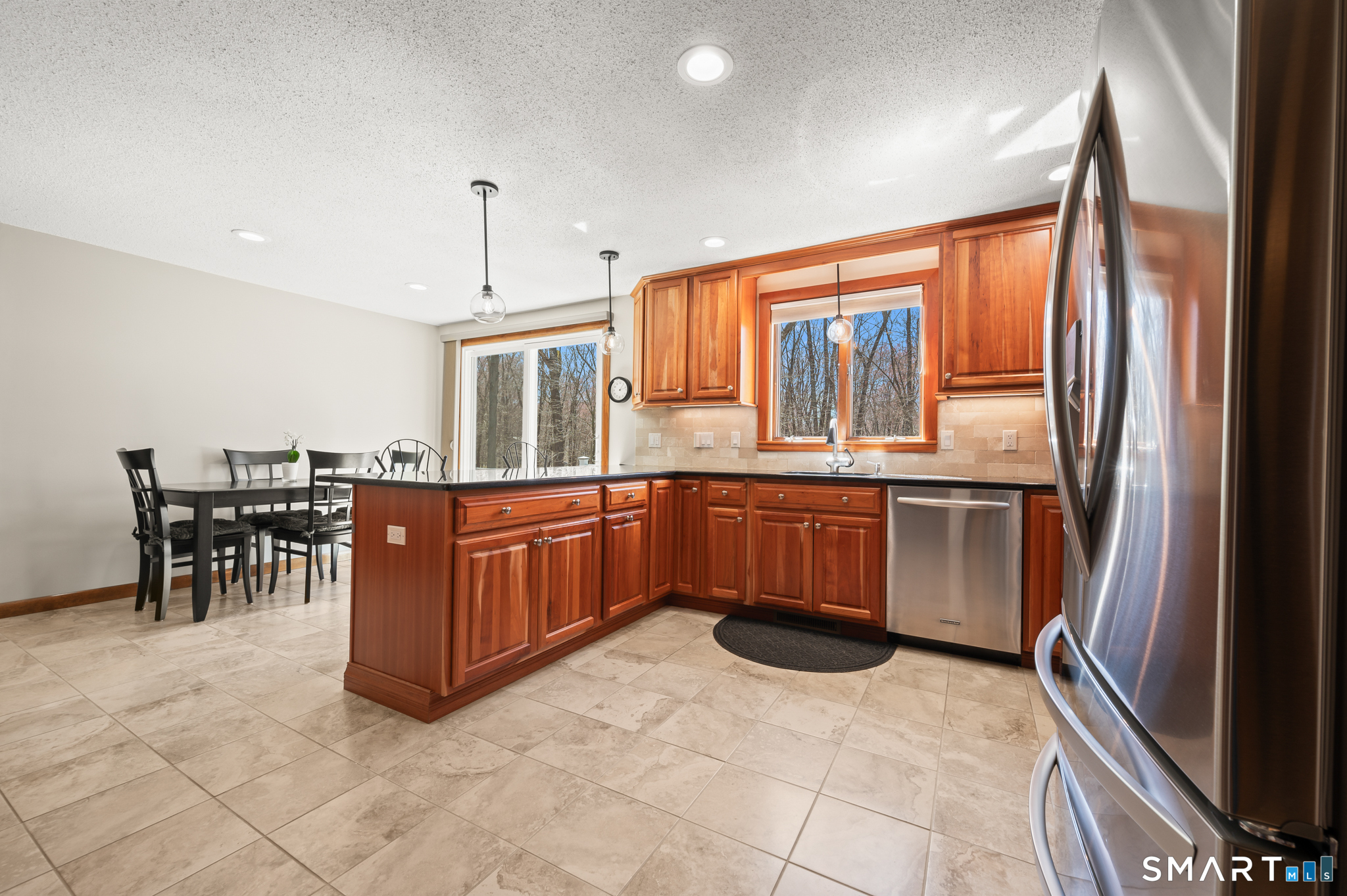 11 Hickory Hill Vernon CT 06066