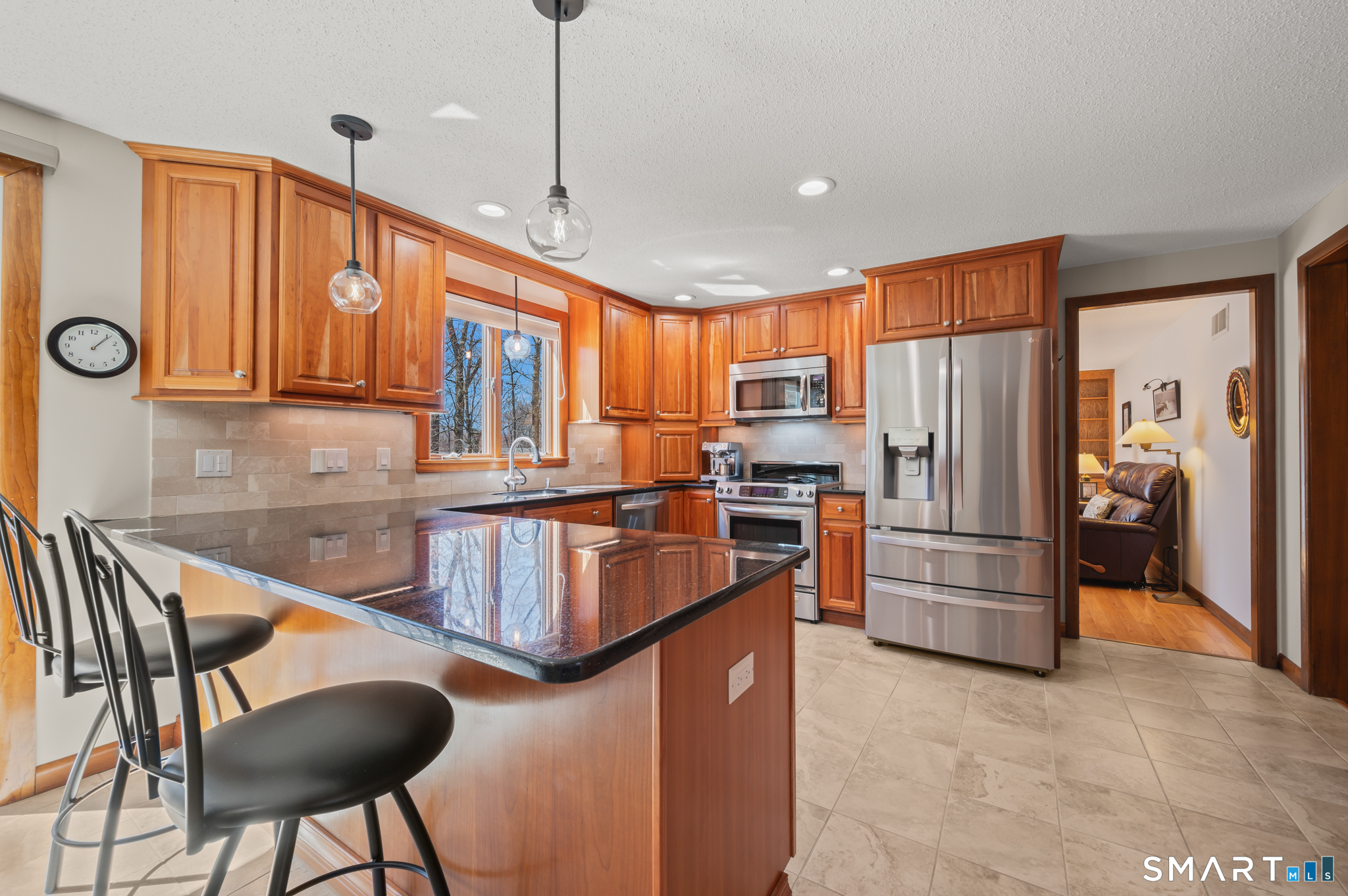 11 Hickory Hill Vernon CT 06066