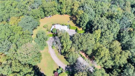 124 Rock House Road Easton CT 06612