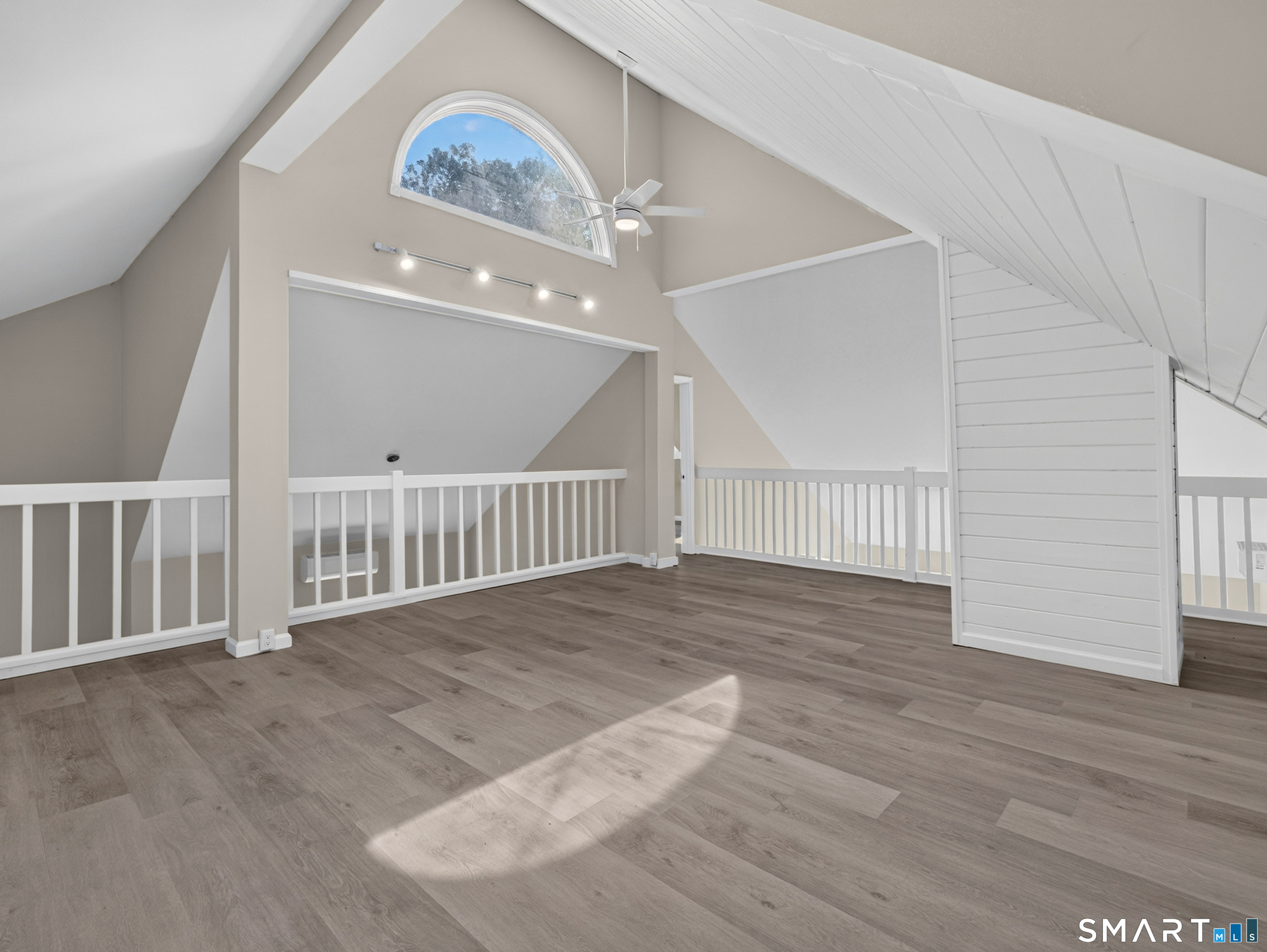 44 Chamberlain Hill Road Middletown CT 06457