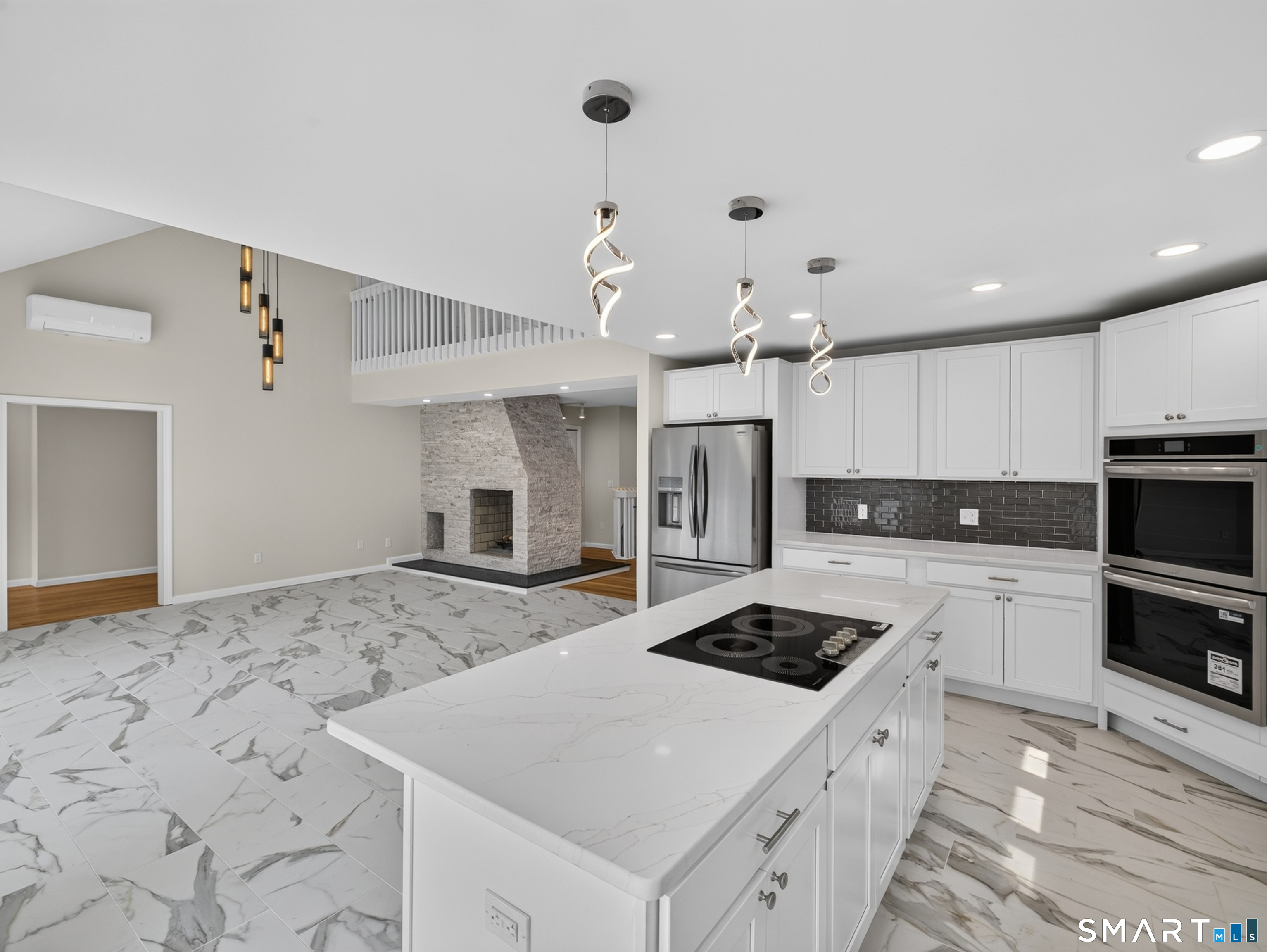 44 Chamberlain Hill Road Middletown CT 06457