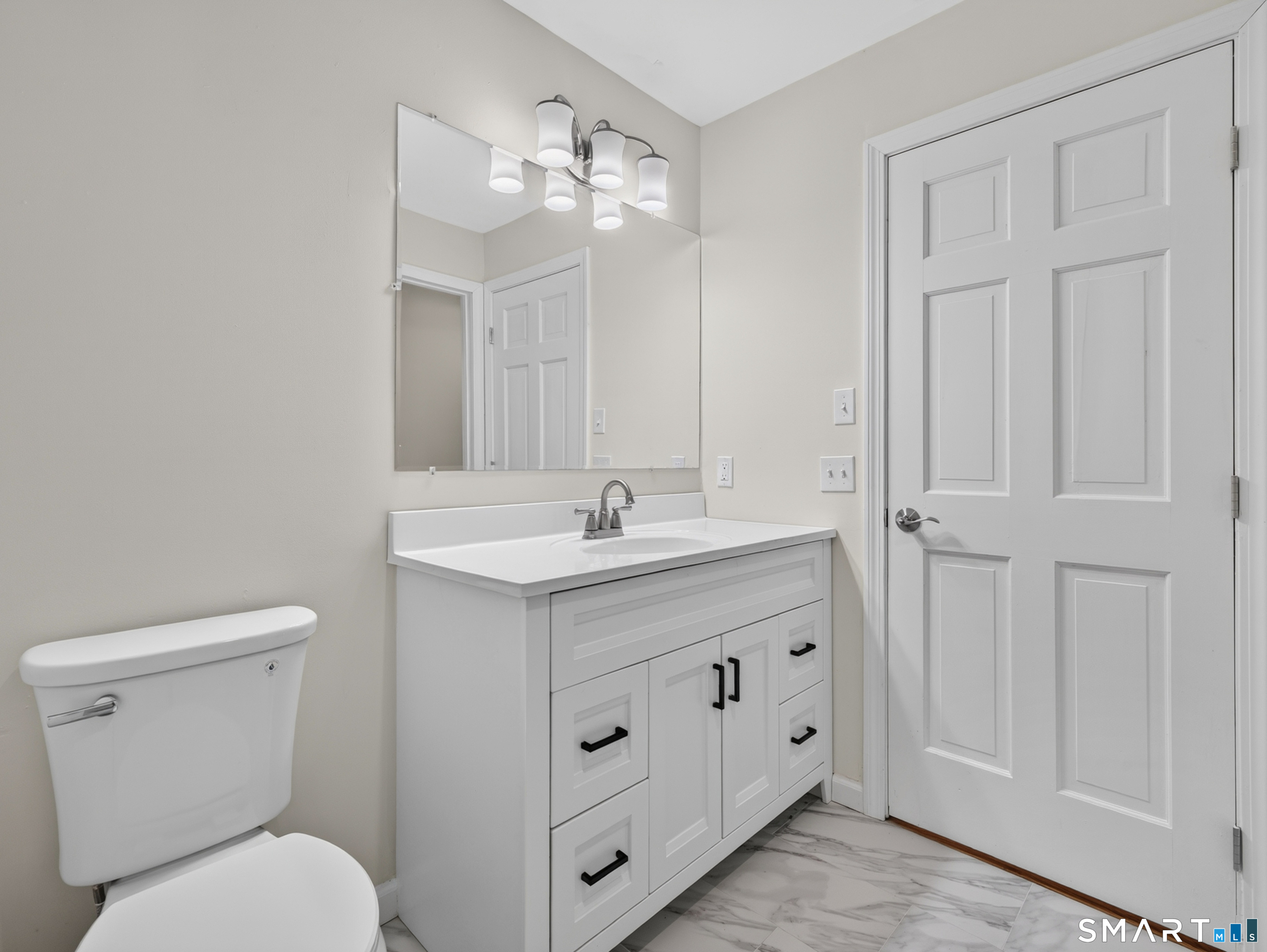 44 Chamberlain Hill Road Middletown CT 06457