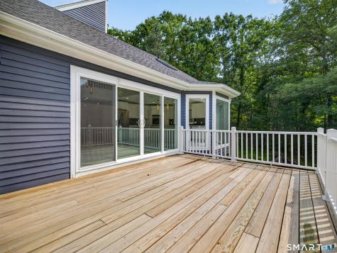 44 Chamberlain Hill Road Middletown CT 06457