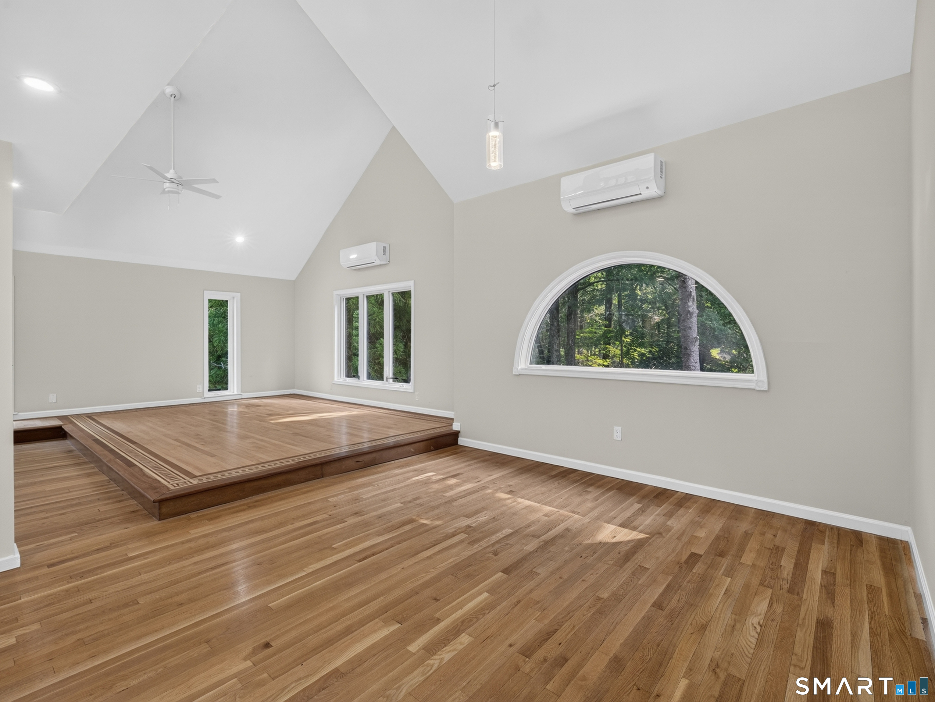 44 Chamberlain Hill Road Middletown CT 06457