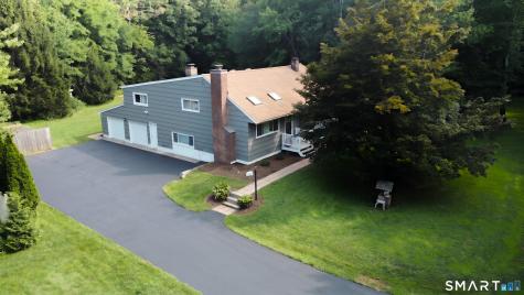 6 Paugussett Road Newtown CT 06482