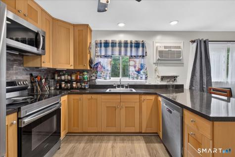 6 Paugussett Road Newtown CT 06482
