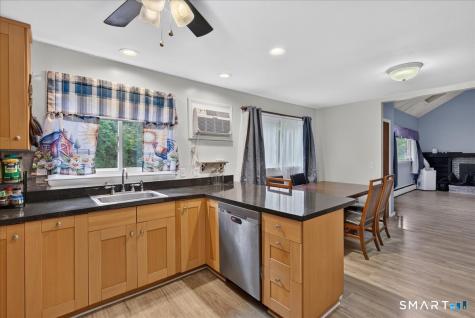 6 Paugussett Road Newtown CT 06482