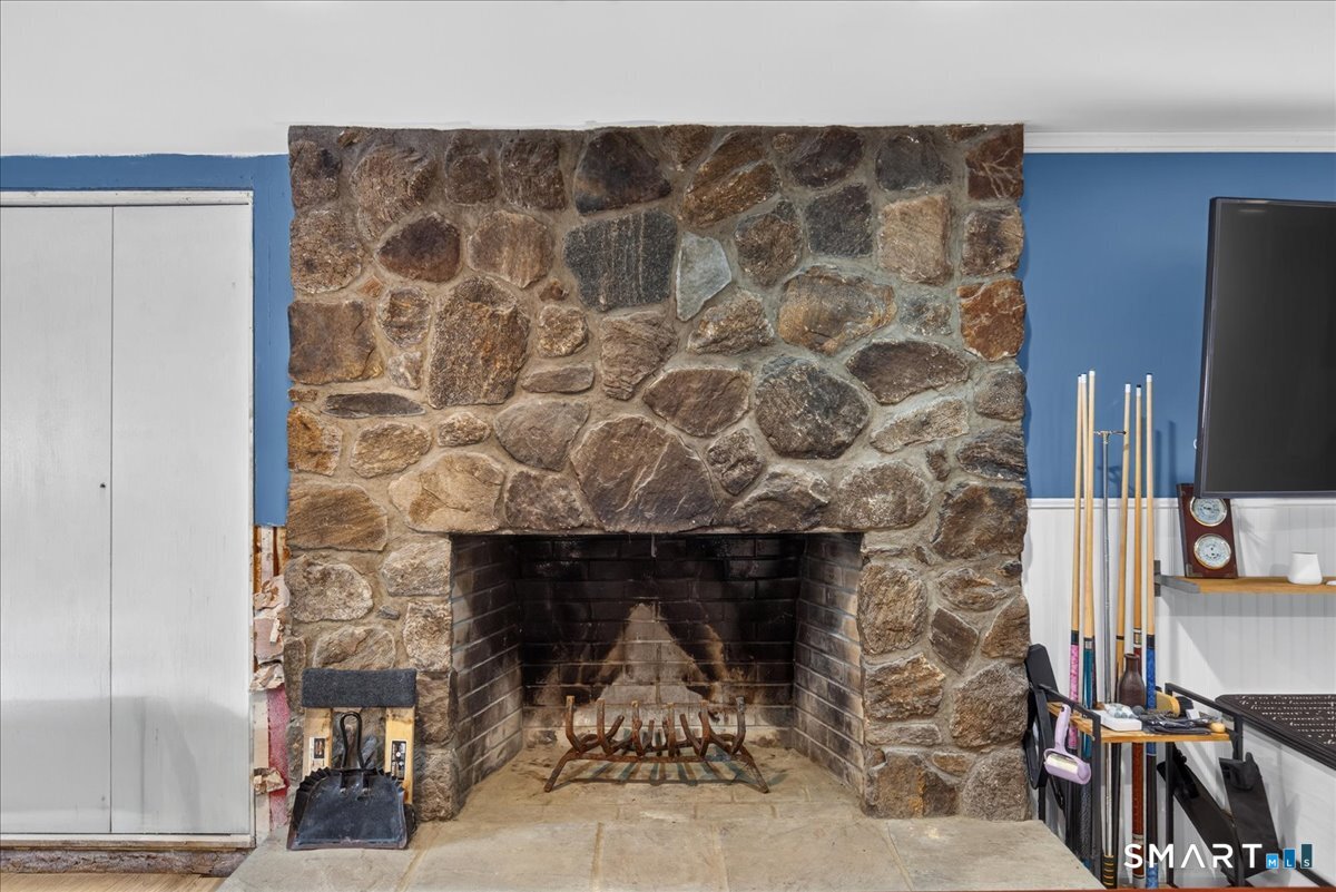 6 Paugussett Road Newtown CT 06482