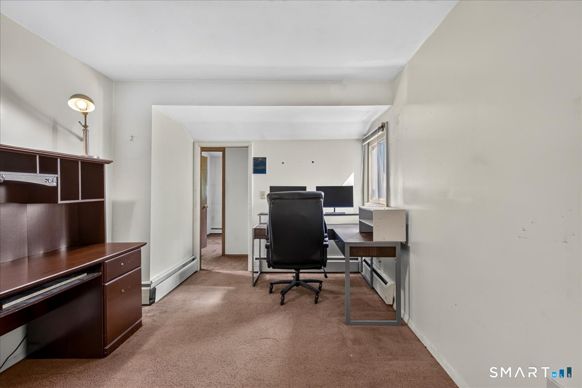 6 Paugussett Road Newtown CT 06482