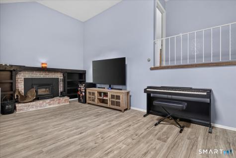 6 Paugussett Road Newtown CT 06482