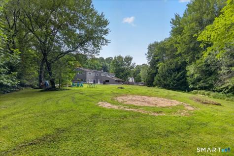 6 Paugussett Road Newtown CT 06482