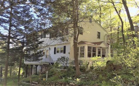 35 School Street Burlington CT 06013