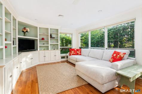 14 Elmcrest Drive Danbury CT 06811