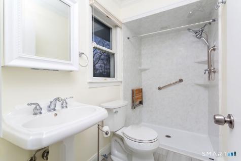14 Elmcrest Drive Danbury CT 06811