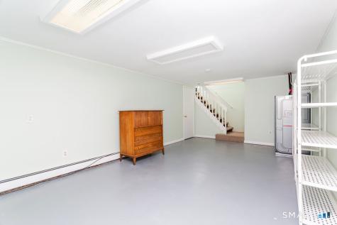 14 Elmcrest Drive Danbury CT 06811