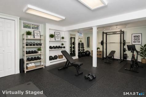 14 Elmcrest Drive Danbury CT 06811