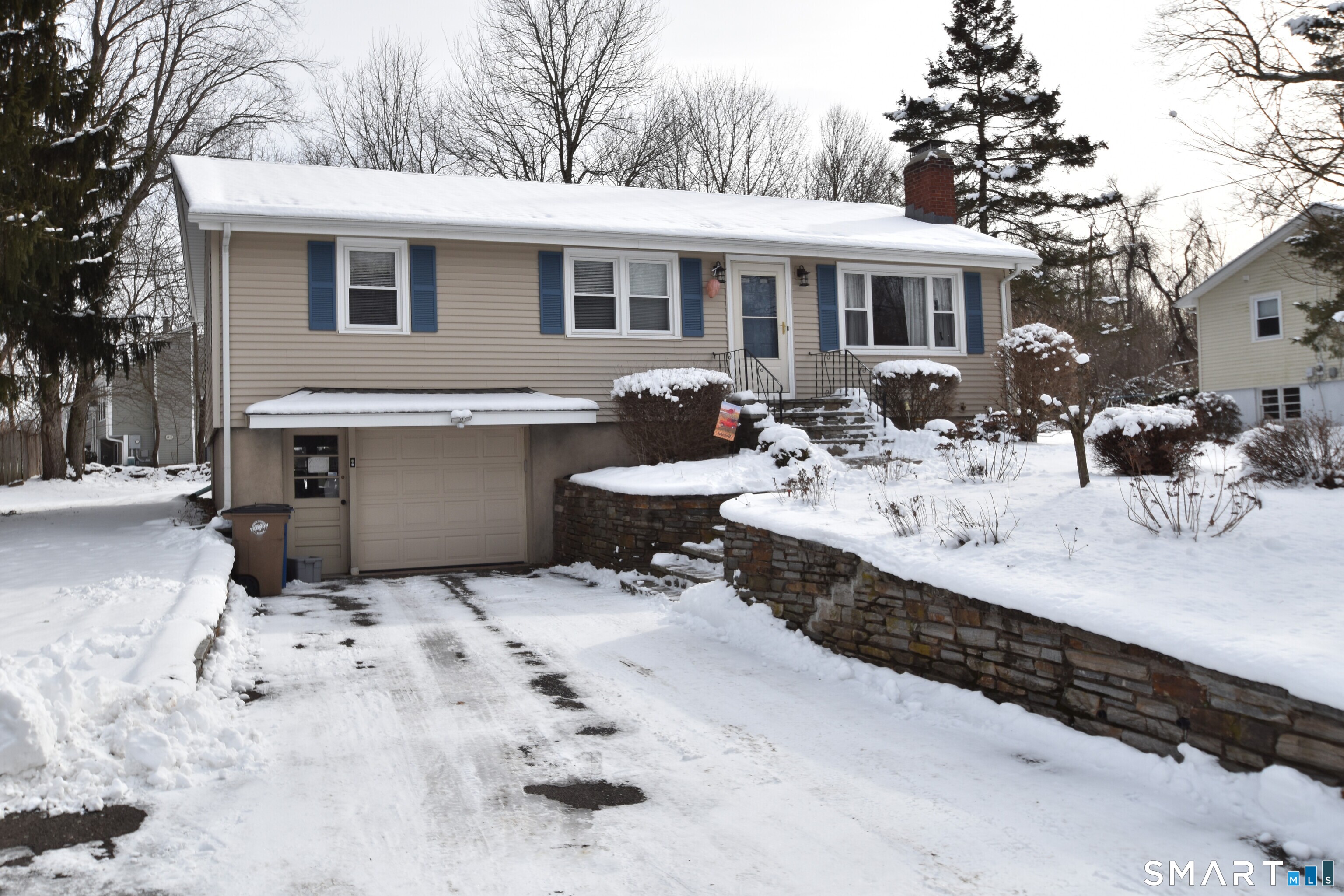 61 Sunnyview Drive Vernon CT 06066