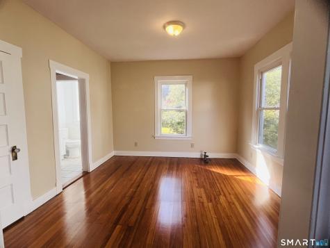 82 Williams Street Norwich CT 06360