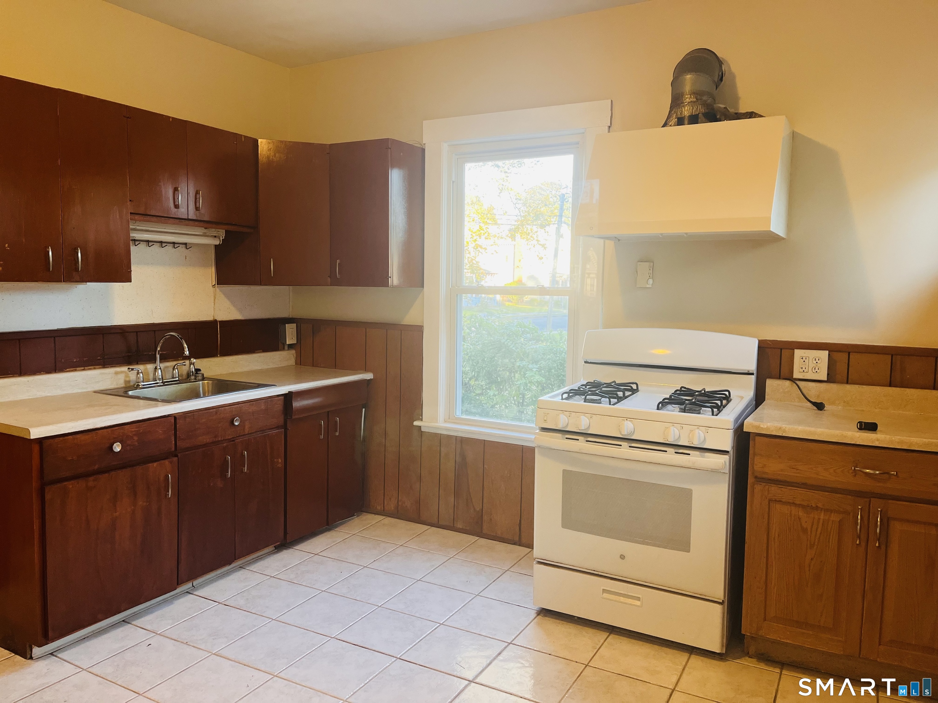 82 Williams Street Norwich CT 06360